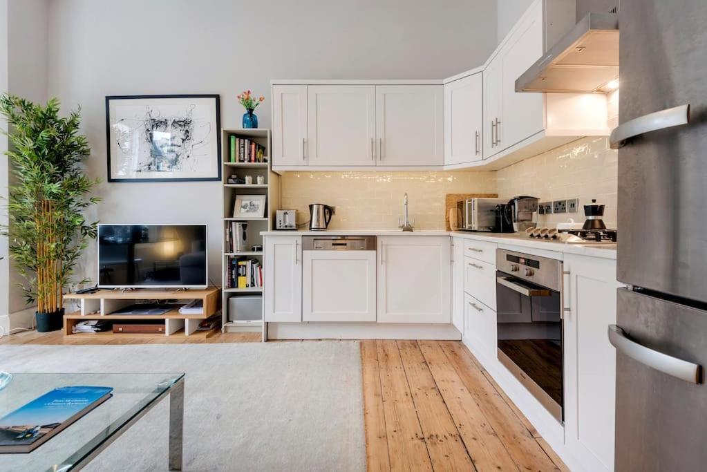 Contemporary Clapham Living Lejlighed London Eksteriør billede